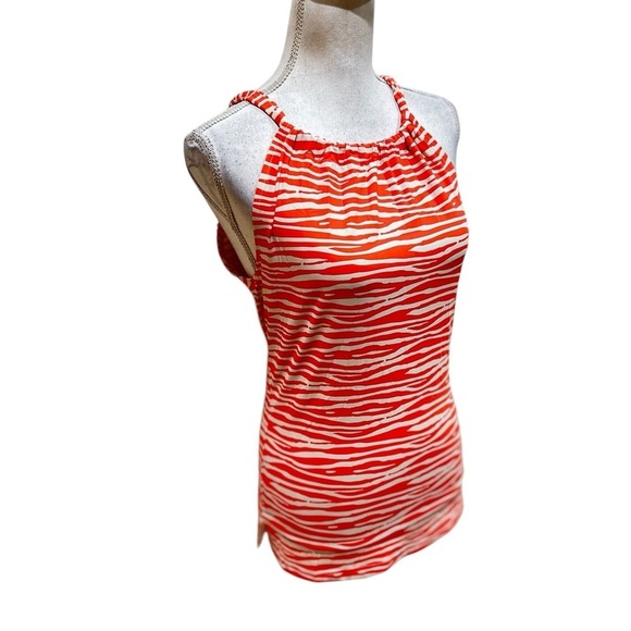 Ellie Kai coral & cream wavy print halter sleeveless stretchy top back tie 2 - Picture 2 of 9